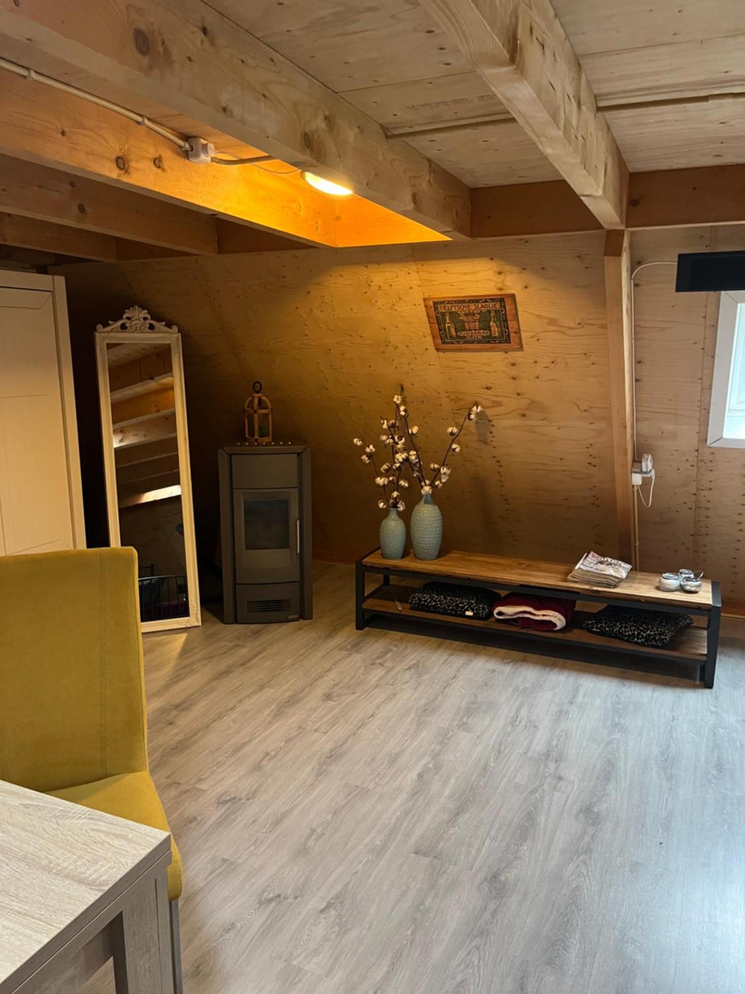 De Loft Apartment Zuid-Scharwoude ภายนอก รูปภาพ